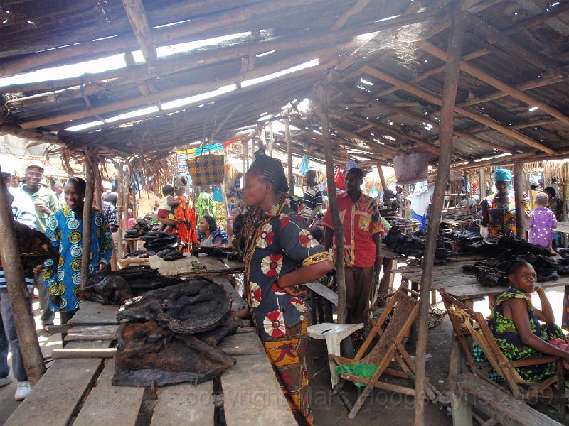 Bush meat market in Lodja Lodja 2.jpg